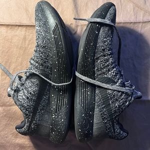 Nike LunarEpic Low Flyknit 2 Sneakers